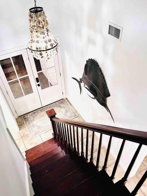 4/3 Home Centrally Located, Beach, Casino, Airport, Dining, Golfing, Shopping, Entertainment Gulfport Exteriör bild