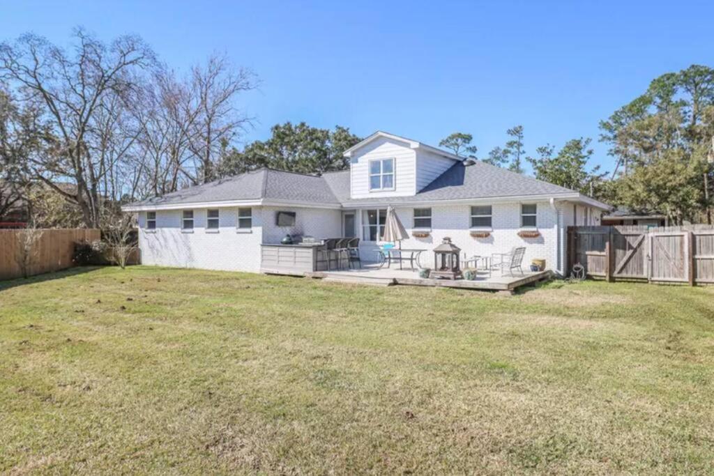 4/3 Home Centrally Located, Beach, Casino, Airport, Dining, Golfing, Shopping, Entertainment Gulfport Exteriör bild
