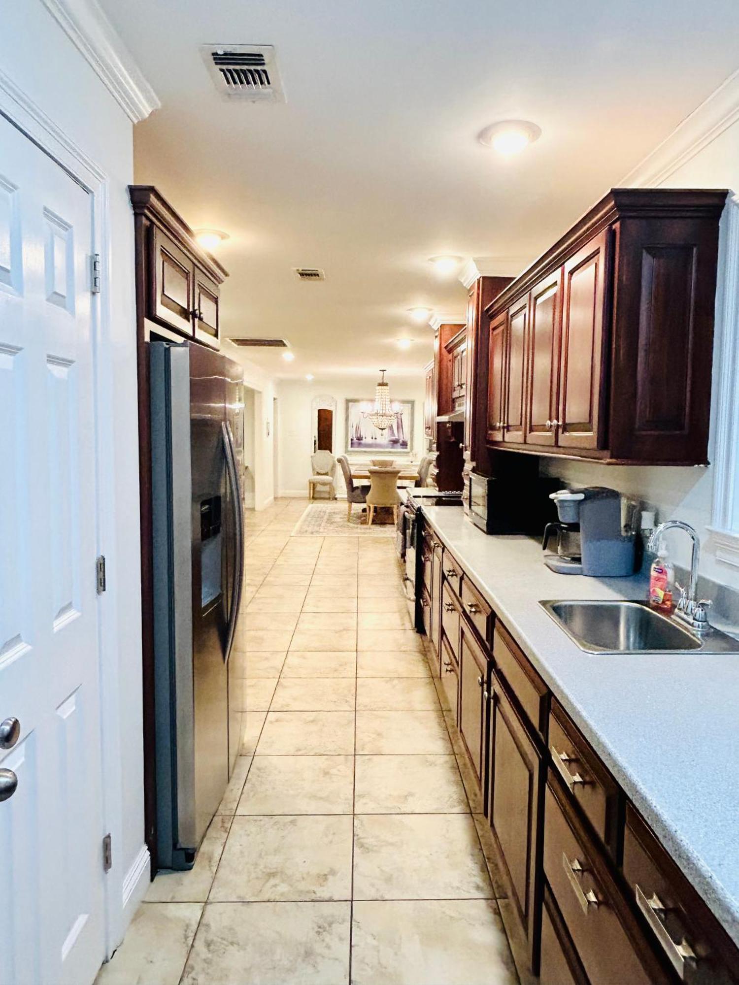 4/3 Home Centrally Located, Beach, Casino, Airport, Dining, Golfing, Shopping, Entertainment Gulfport Exteriör bild